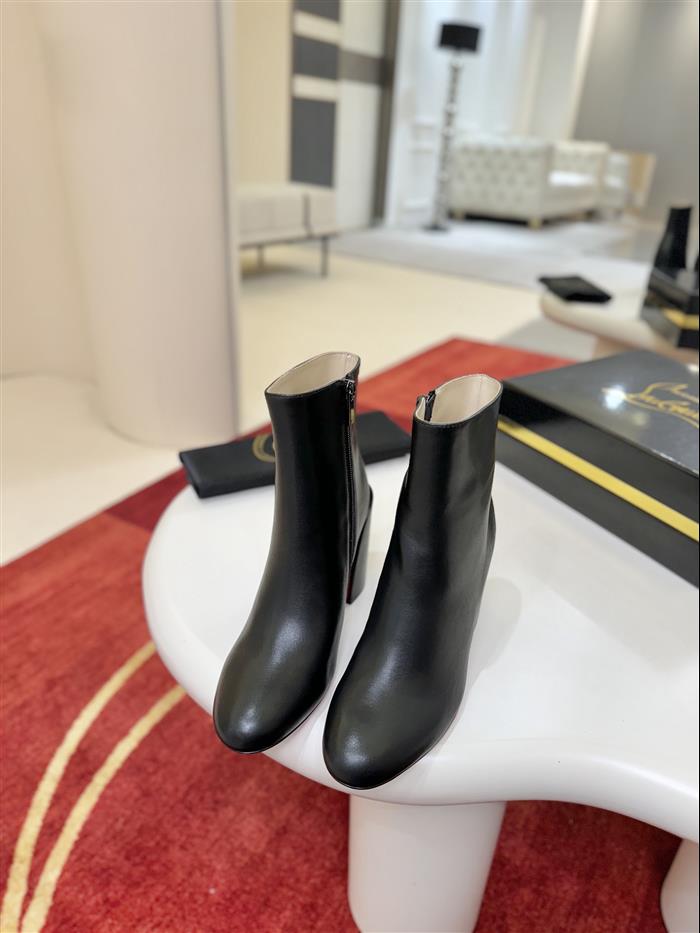 2025112818817105 380